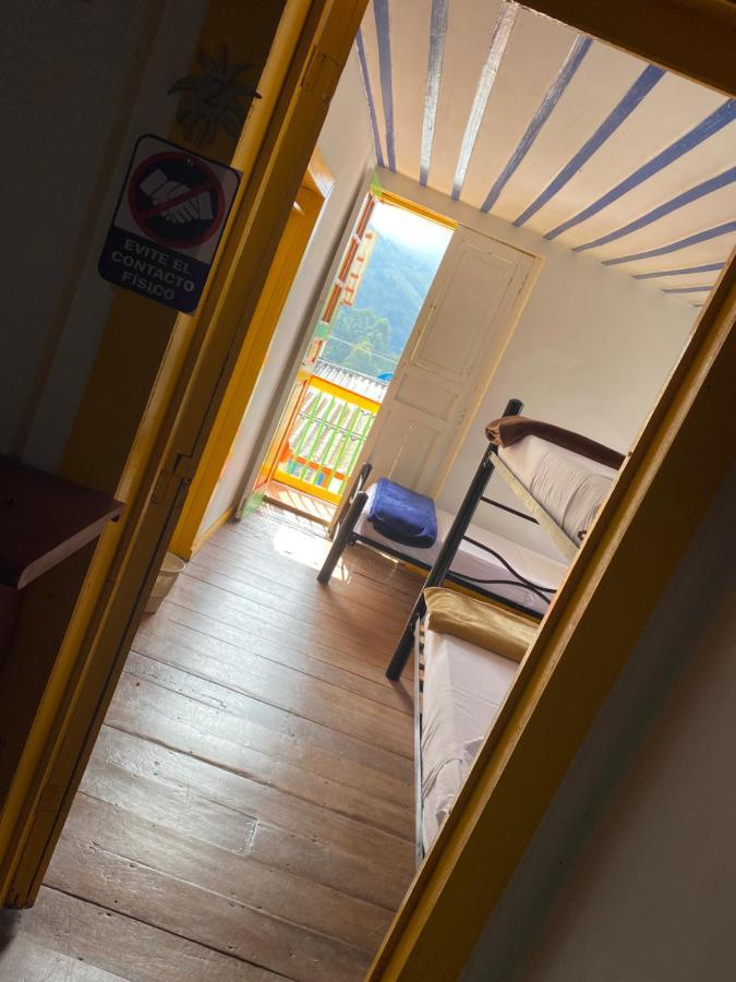 סאלנטו Palma De Cera Hostal מראה חיצוני תמונה