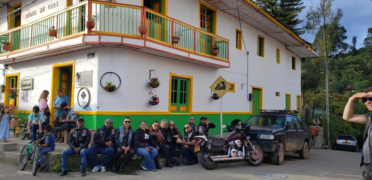 סאלנטו Palma De Cera Hostal מראה חיצוני תמונה